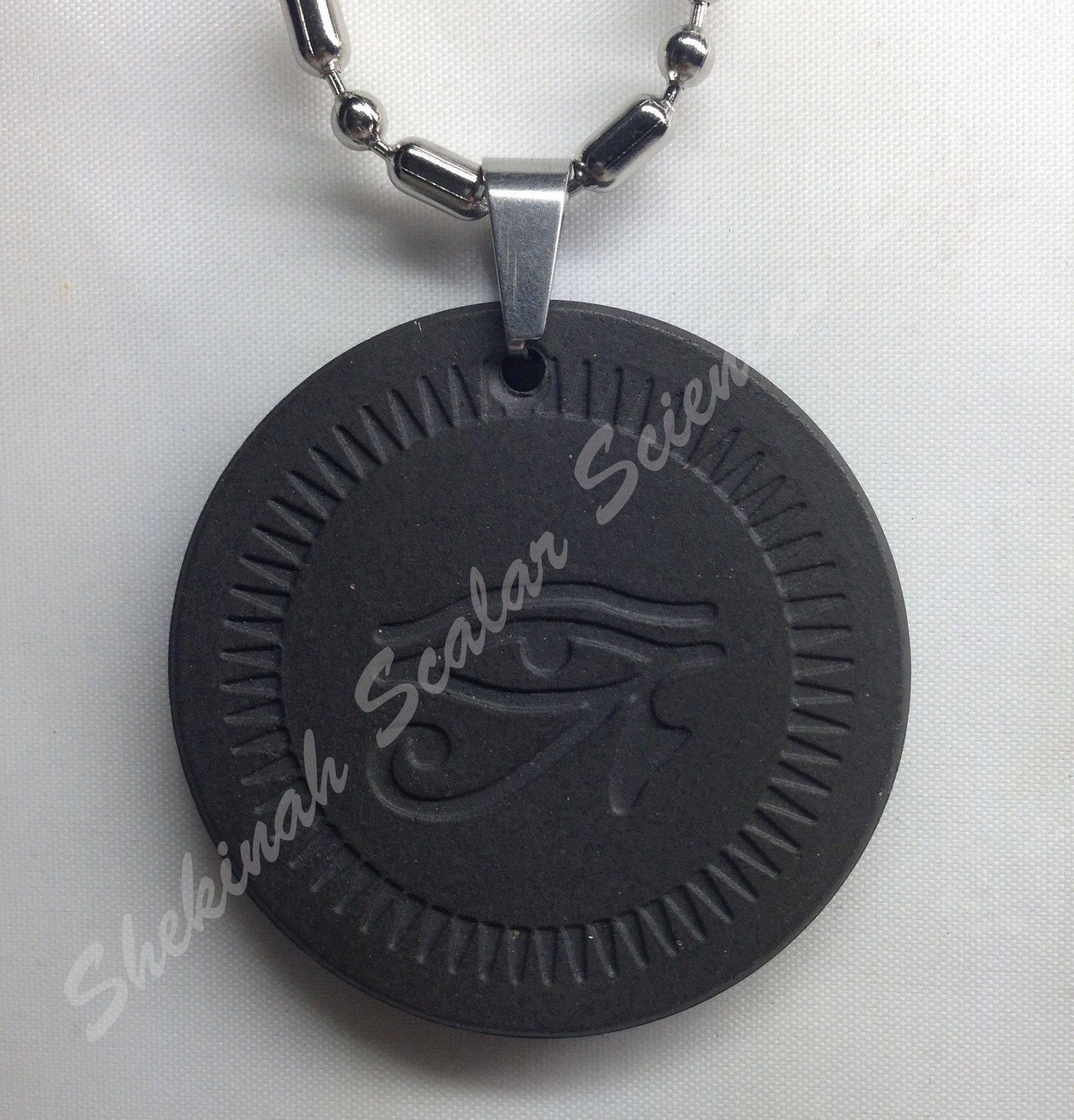 Eye of Horus Energy Pendant - 7010 Ions/Cm3